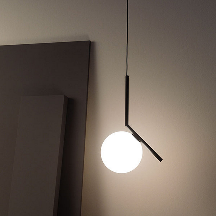 Светильник  IC Lighting S Black Pendant Lamp в стиле Flos