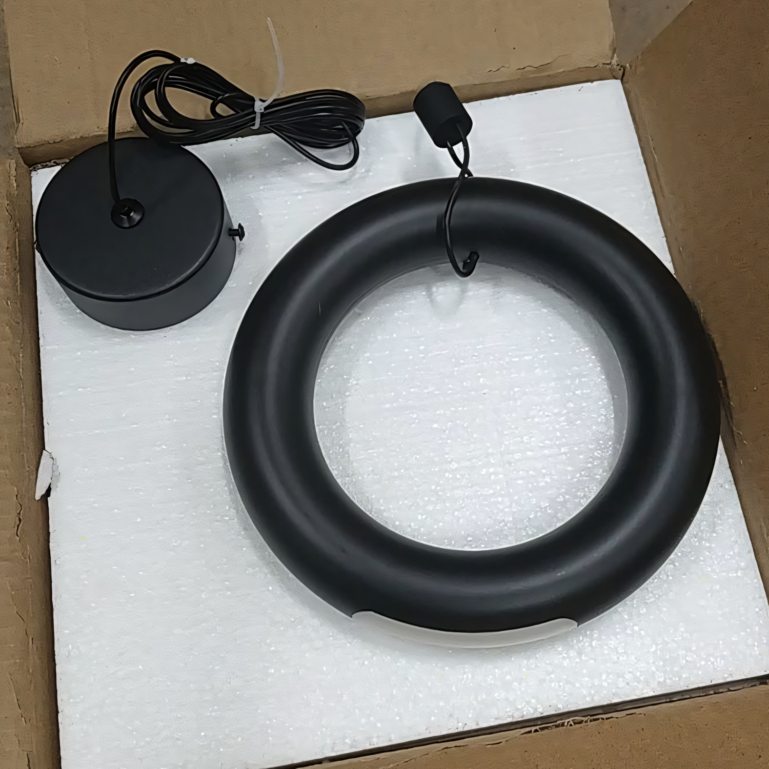 Светильник подвесной IVI TERRA BLACK в стиле Lodes