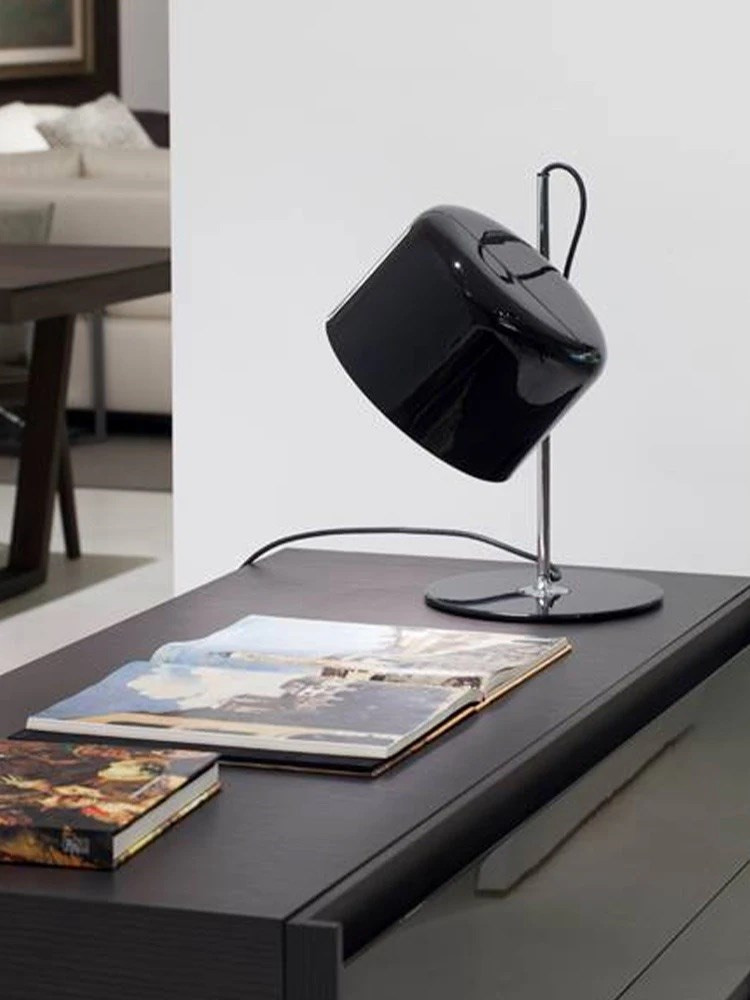 Лампа настольная Coupe в стиле Oluce