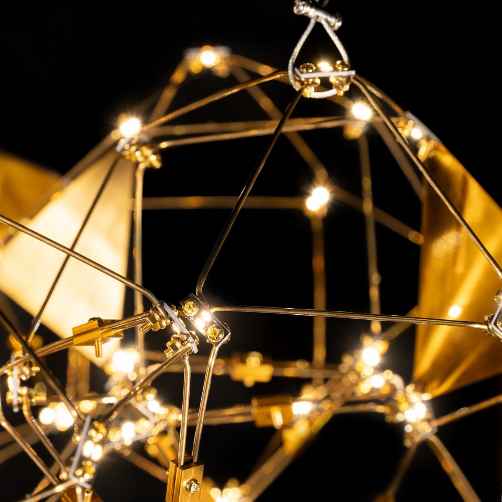 Люстра Bjork small круглая со вставками (сегмент 20*20 см)