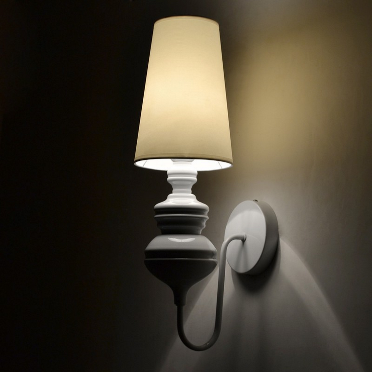 Бра Josephine  Диаметр 25 см / Высота 83 см  Белый