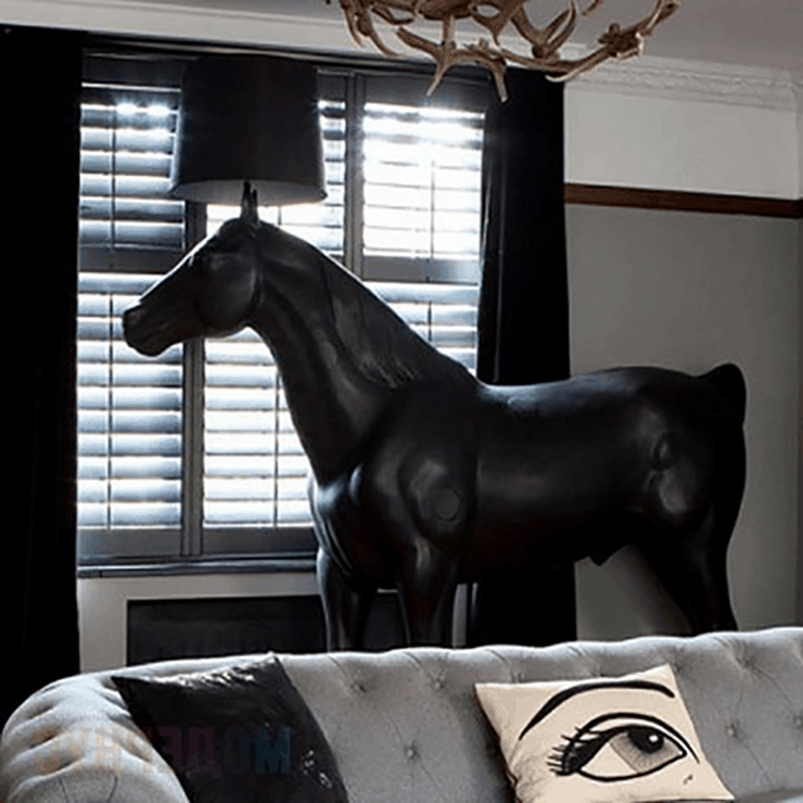 Торшер Horse