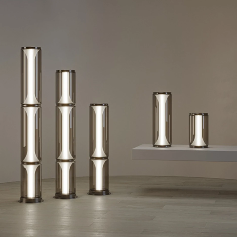 Настольная лампа Miles в стиле Lasvit