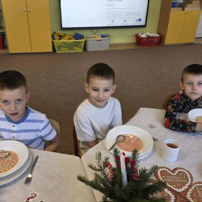 Spotkanie Wigilijne 13