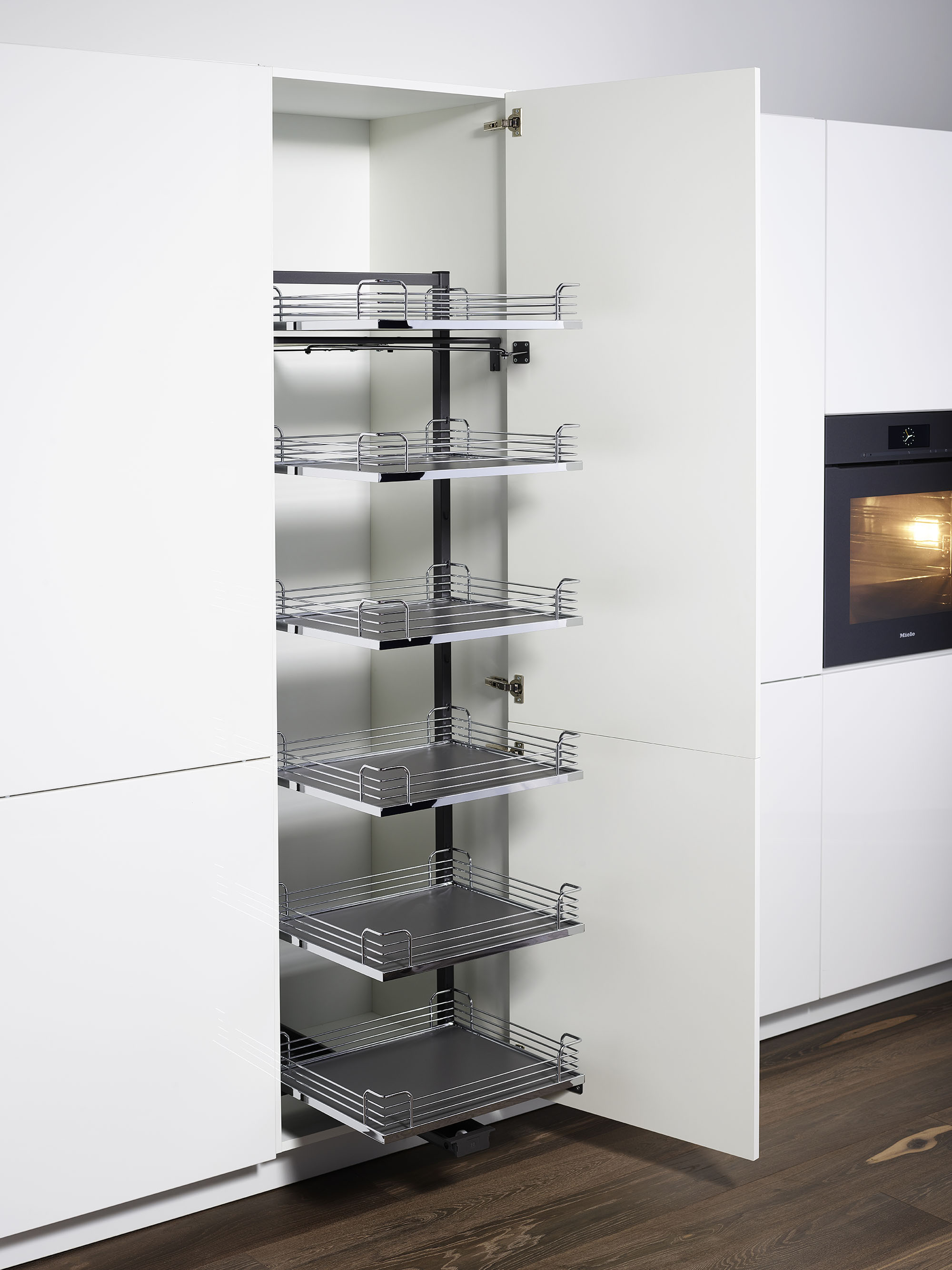 Колонна выкатная Тандем Соло, 6 корзин, 600х500х1800мм, в базу на 600мм, хром, Kessebohmer