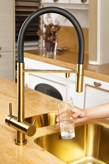 Смеситель Kanto-LG, латунь, светлое золото/черный гибкий шланг