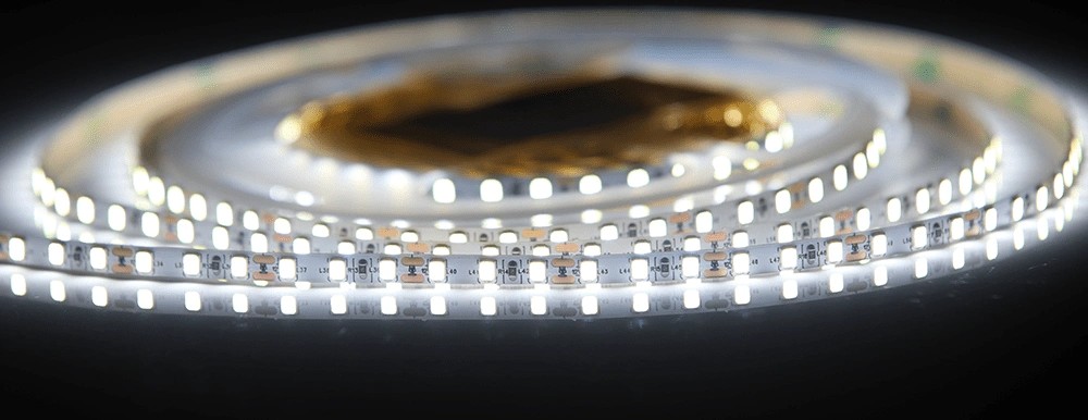 Лента  5х5000мм, SMD 2835, 12В, холодный,  9.6 Вт/м, 120 диодов/м, 1 050 Лм/м, IP20, AQ