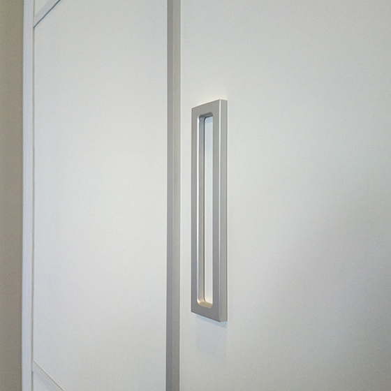 Ручка-наклейка для профиля (161,162,163, 164), 40х178мм, черный матовый