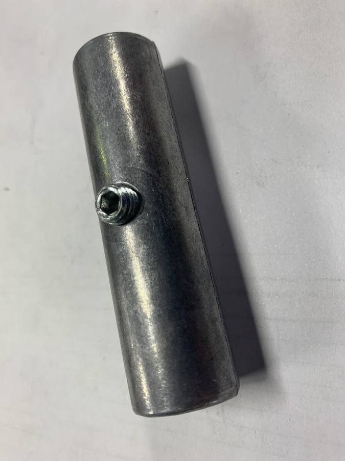 R-10 Втулка-соединитель внутренняя CMF