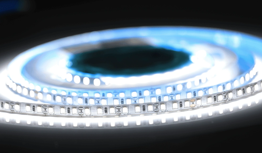 Лента  8х5000мм, SMD 2835, 12В, холодный,  9.6 Вт/м, 120 диодов/м, 1 250 Лм/м, IP20, AQ