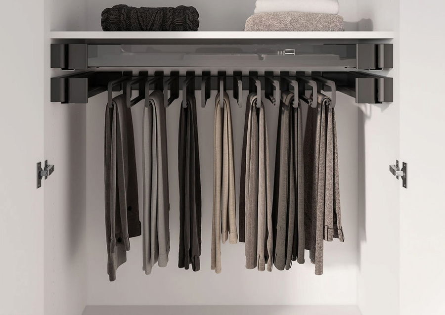 Вешалка для брюк и юбок Конеро, 320мм, W 434-494мм, выдвижная, 5 вешалок, черный, Kessebohmer