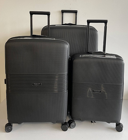 Комплект валіз Airtex 251 з розширенням з поліпропілену чорний