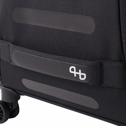 Маленька валіза ручна поклажа з розширенням Hedgren Comby HCMBY13/003