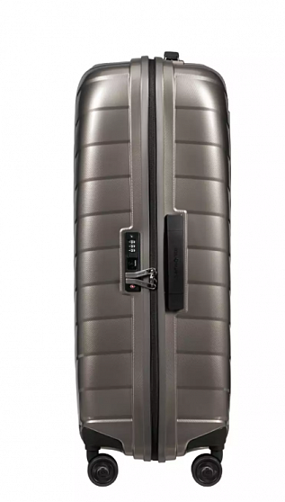 Валіза 75 см Samsonite Attrix KK8*15004 міцна та легка