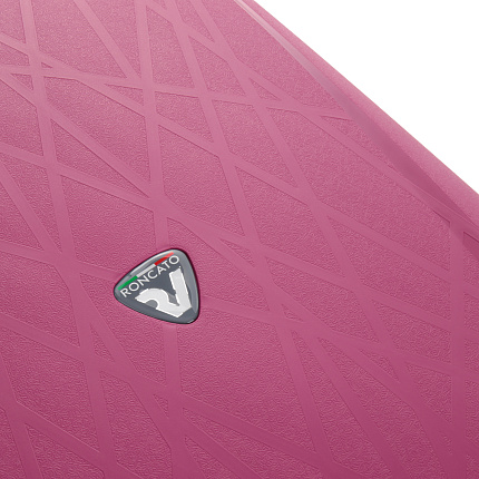 Середня валіза Roncato Light 500712/49