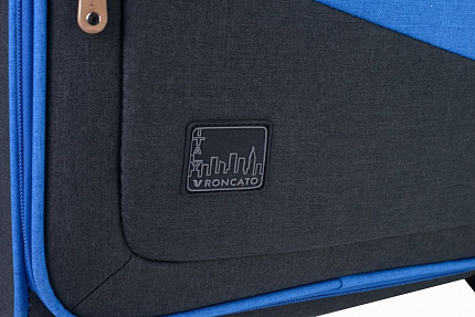 Маленька валіза Roncato Adventure 414303/38