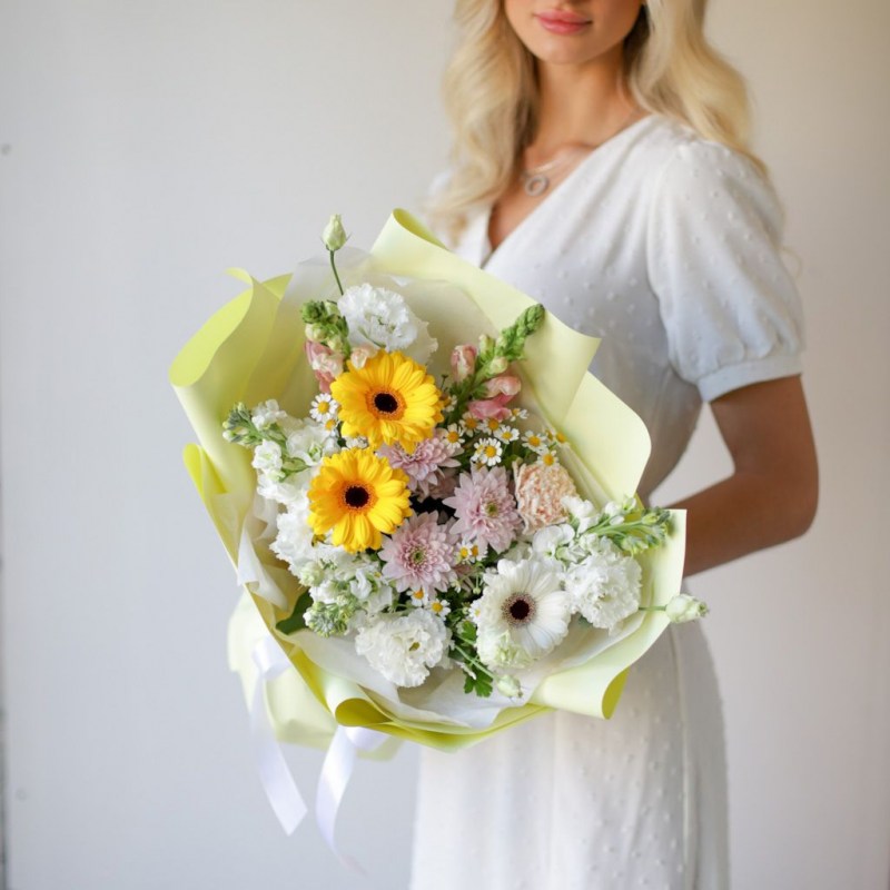 Летний букет цветов в Кишиневе