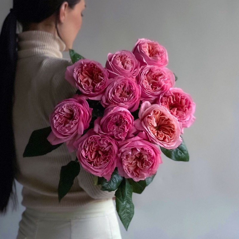 Пионовидные розы Кишинев