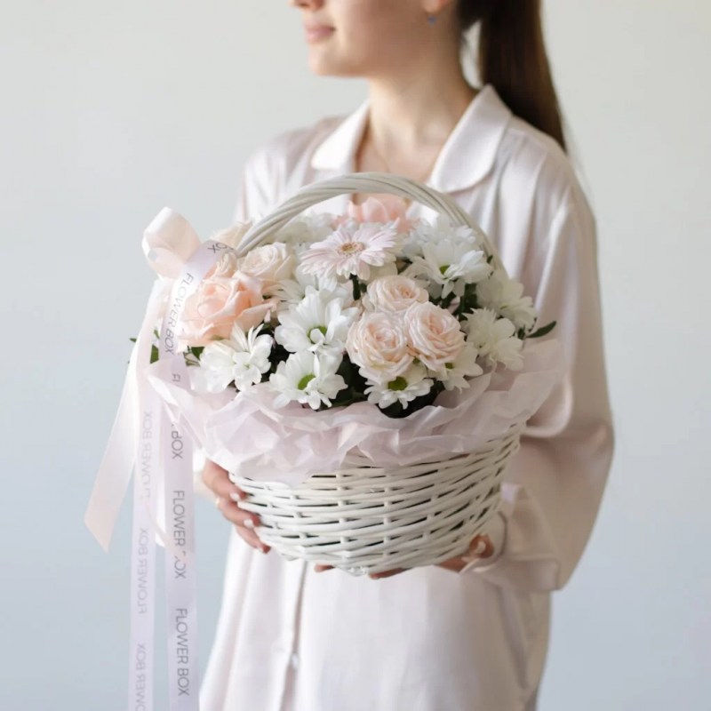 Цветы в корзине на 1 сентября в Кишиневе