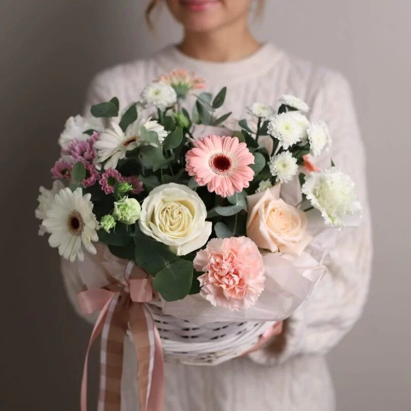 korzina-v-nezhnyh-tonah-№1201-scaled-e1636725558931