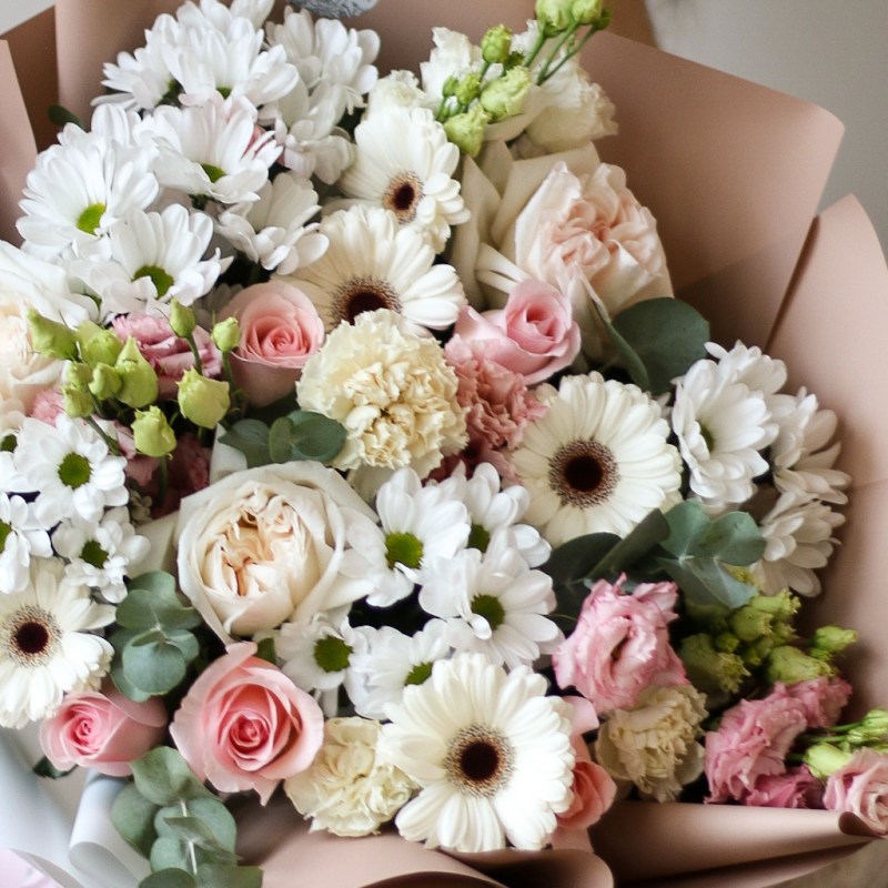 nezhnyj-avtorskij-buket-dlya-romantikov-razmer-l-№506-1