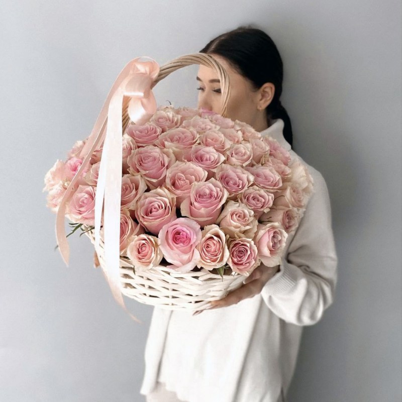 Корзина роз в Кишиневе