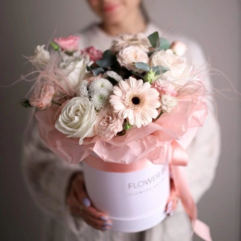 Цветы в коробке Кишинев