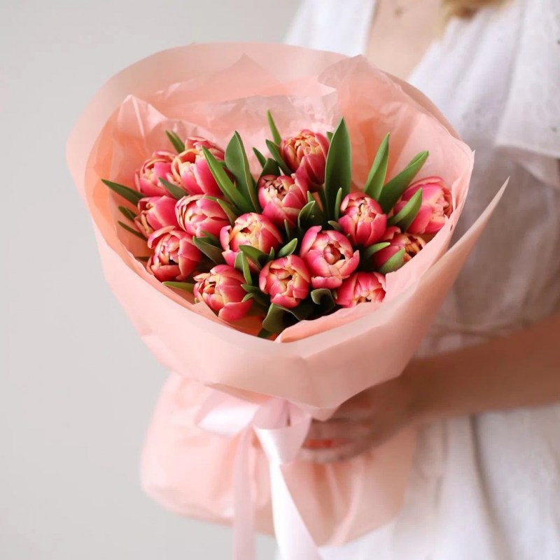 Пионовидные тюльпаны в Кишиневе