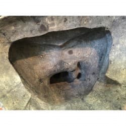 Pagan Buddha in roten und schwarzen Lacknuancen – Burma - Lack 106