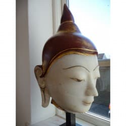 Antiker Shan-Buddha Kopf aus Alabaster – Burma, 18. Jahrhundert, 70 cm - A26