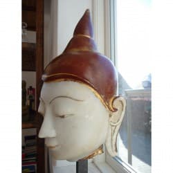 Antiker Shan-Buddha Kopf aus Alabaster – Burma, 18. Jahrhundert, 70 cm - A26