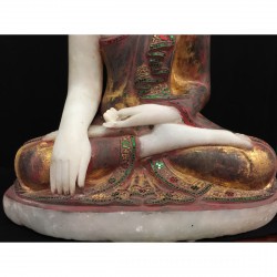 Antiker Mandalay-Buddha aus Alabaster mit Steinverzierung – Burma, 19. Jahrhundert, 54 cm - A137