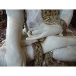 Large Mandalay Buddha in Alabaster – Burma, Mid 19th Century, approx. 140 cm - A111