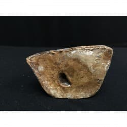 Antiker Shan-Buddha aus Silber mit Holzkern – Burma, 19. Jahrhundert, 10 cm - S10