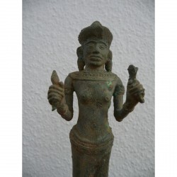 Vishnu Figure from Angkor Wat in Bronze – Cambodia, 12th Century - AND10