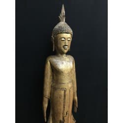 Træ Buddha 135