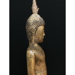 Træ Buddha 135