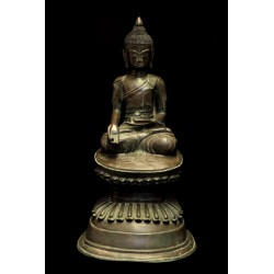 Bronze Buddha 235