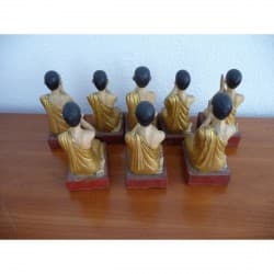 Rare Set of Painted Seated Monks in Wood from Burma - Munke-024