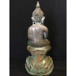 Klassischer Shan-Buddha aus patinierter Bronze auf Thron – Burma, 18. Jahrhundert, 24 cm - BR252