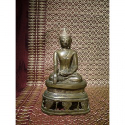 Bronze Buddha 68