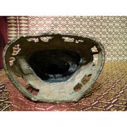 Antiker Shan-Buddha aus patinierter Bronze auf besonderem Thron – Burma, 1700–1750, 24 cm - BR68