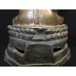 Chiang Saen Buddha in Bronze on Throne – Thailand, Late 19th Century, 29 cm - BR274