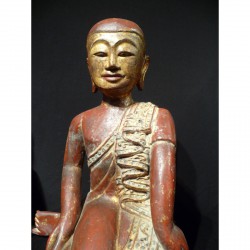 Pair of Monks in Red Lacquer with Stone Inlays from Burma - Munke-012