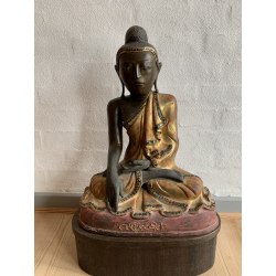 Bronze Buddha 324