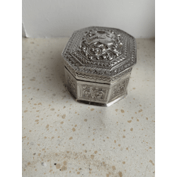 Silver elephant Box