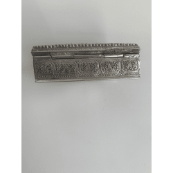 Half moon box no. 62