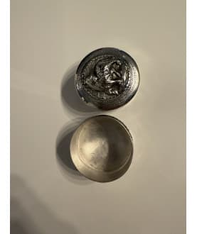 Sølv dåse nr. 115.