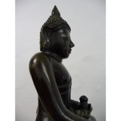 Antiker Buddha aus dunkel patinierter Bronze auf Thron – Burma, 18. Jahrhundert, 41 cm - BR127