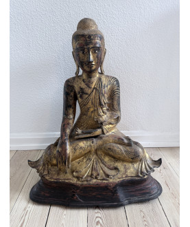 Stor Mandalay Buddha i...